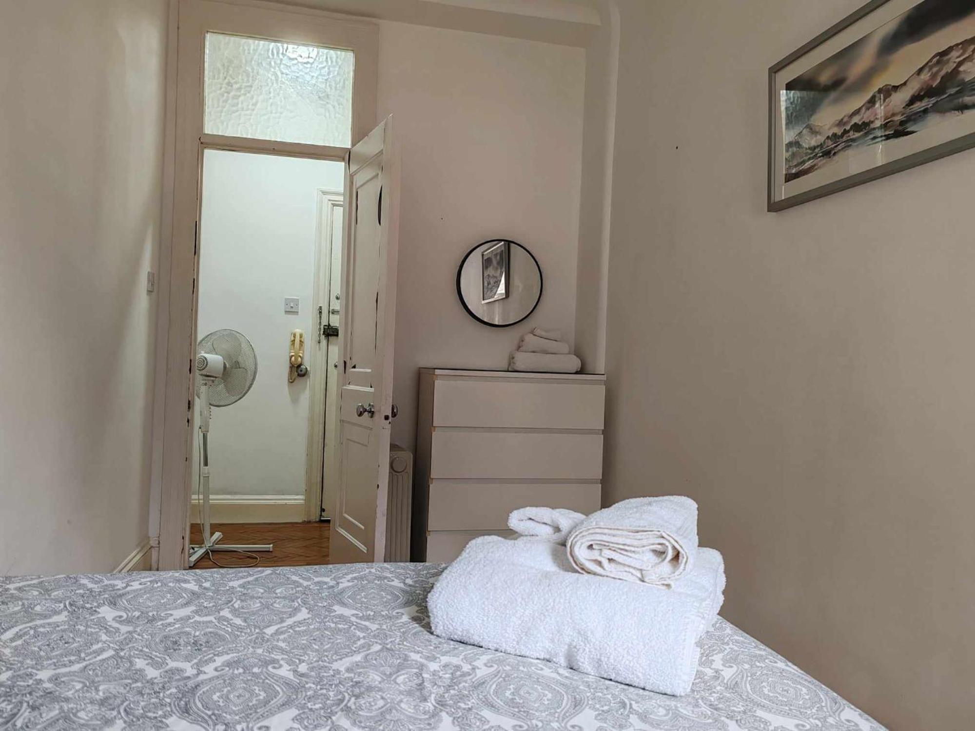 One Bedroom Apartment By Bayswater, Hyde Park ロンドン エクステリア 写真